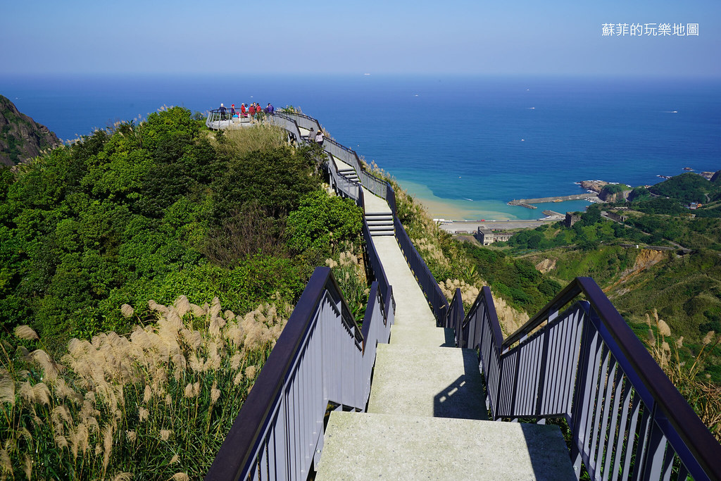 新北,瑞芳,報時山步道,無耳茶壺山,十三層遺址,金水公路,金瓜石,陰陽海,拍照,打卡,IG,秋芒,芒花,芒草,勸濟堂,廢墟,天間車遺址,小百岳,瀑布,登山