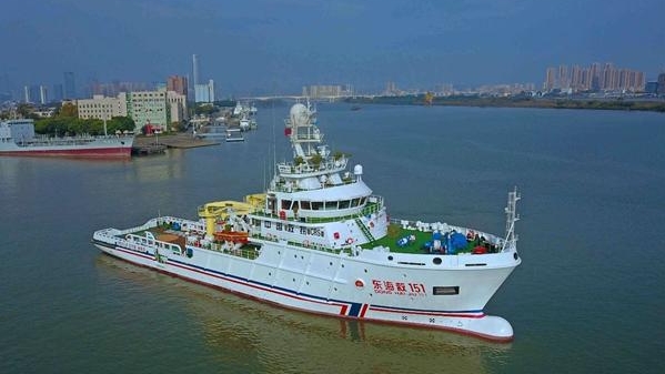 中国首次 消防拖轮无人化智能远程遥控测试在沪圆满成功