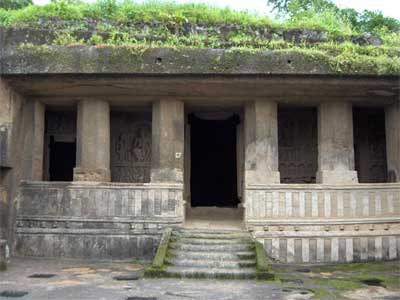 Vihara në Shpellat Kanheri