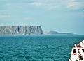 Edessä Nordkapp, taustalla Knivskjellodden