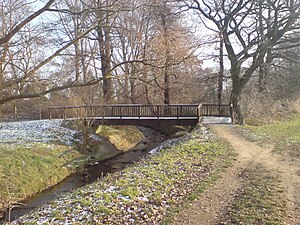 Fußgängerbrücke über den Mühlbach am Südrand von Wixhausen (2009)