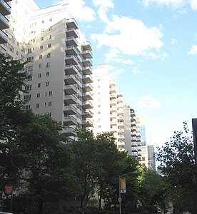 Manhattan House de Skidmore, Owings & Merrill (1950–51)