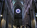 El interior de la Catedral Saint-Jean de Lyon