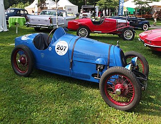 Une BNC 527 Monza, modèle 1928. (définition réelle 2 731 × 2 107)