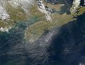 Satellittbide av kondensstriper over Nova Scotia