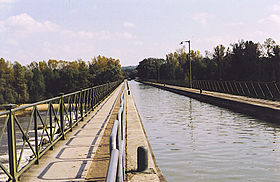 Pont-canal du Guétin.