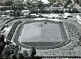 Het stadion tijdens de opening in 1947.