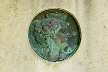 Père-Lachaise - Division 11 - Neveu 03.jpg