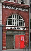 Aldwych tube station 1.jpg