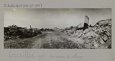 Les ruines du village en 1917.