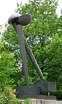 Grosse Zwei VI, brons, 1973–1982, Sjukhuset München-Bogenhausen