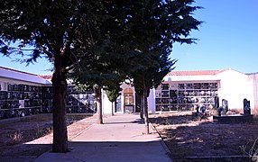 Vista interior del Cementerio Municipal de Riodeva (Teruel), 2017.