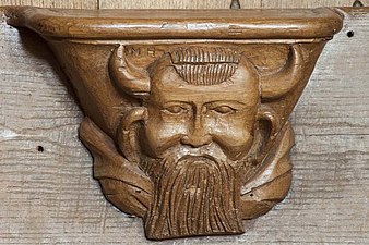 Hybrid half-man, half-animal carved on a misericord