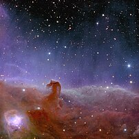 La nébuleuse de la Tête de Cheval se détachant par contraste sur la nébuleuse en émission IC 434, dans la constellation d'Orion (photographie du télescope spatial Euclid). (définition réelle 8 200 × 8 200)