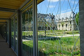 Jardins et grand séminaire.