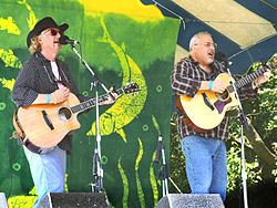 Fowler and Shulman at the Clearwater Festival in 2007