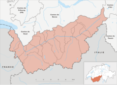 Mapa konturowa Valais, na dole po lewej znajduje się punkt z opisem „Wielka Przełęcz Świętego Bernarda”