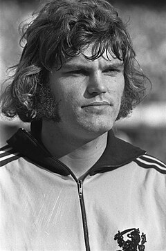 Barry Hulshoff (10. října 1970)