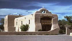 The adobe Santo Tomás Church in Abiquiú