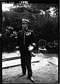 Le capitaine Henri Mordacq gagne le championnat d'épée des officiers de France (1906).