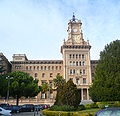L'Escola Pia de Sarrià, que vaig pujar per Escolapis i és a an:Escuelas Pías i a qu:Sarrià - Sant Gervasi distritu (primera en quítxua juntament amb la del carrer de Mandri).