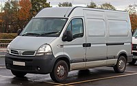 Nissan Interstar (2003–2010), μεσαία οροφή, μεσαίου μεταξονίου βαν