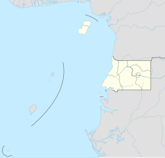 Mapa konturowa Gwinei Równikowej, blisko prawej krawiędzi znajduje się punkt z opisem „Estadio de Mongomo”