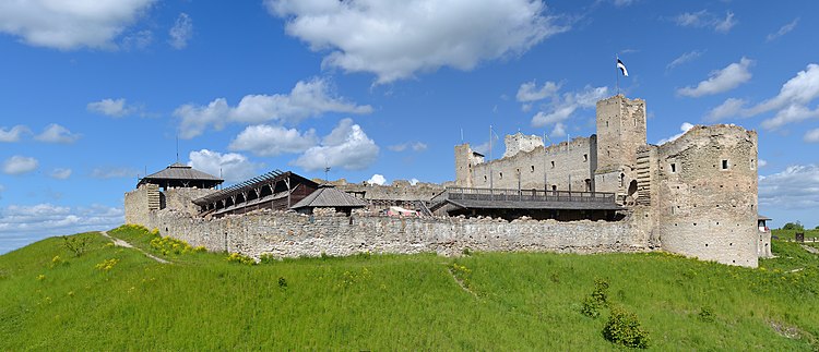 Раковорский замок ливонских рыцарей