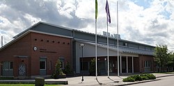 Koulutuskeskus JEDU Piippola (entinen Piippolan ammatti- ja kulttuuriopisto) sijaitsee Siikalatvalla.
