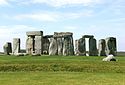 Stonehenge, situs prasejarah yang hingga kini masih menjadi kajian arkeoastronomi