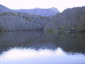 El pantà de Santa Fe, a fr:Massif du Montseny.