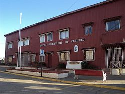 The Pichilemu city hall, as seen in April 2011