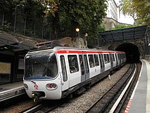 photo couleur de rame de métro