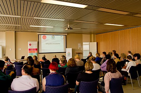 Wikimedia Australia presentation for the Australian Library and Information Association, 2014