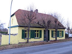 Das Bauernhaus von der Alten Tieckower Straße