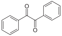 Image illustrative de l’article Benzile