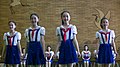 在朝鲜平壤萬景臺少年宮穿水手服校服的女学生