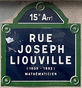 Voir la plaque.