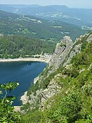 Le lac et le rocher Hans.