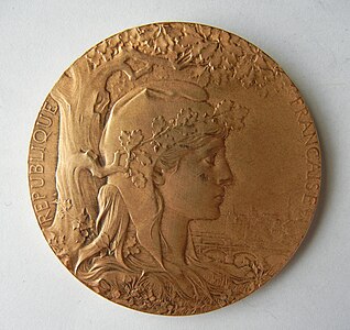 Jules-Clément Chaplain (1839-1909), Médaille Exposition universelle de 1900 (décernée à Albert Charles Tissandier (1839-1906). Verso.