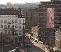 Art in situ de l'artiste Guillaume Bottazzi, tableau permanent de 16 mètres de haut à Bruxelles.