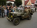 „D-Day” w Helu, sierpień 2011. Parada pojazdów na ul. Wiejskiej