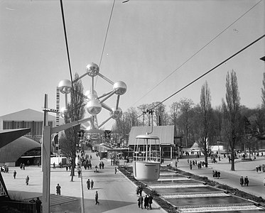 View of the main avenue towards the Atomium during Expo 58