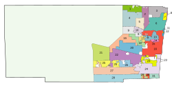 Áreas incorporadas destacadas no mapa do condado