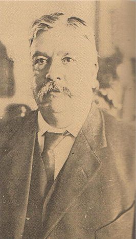 Abraham González