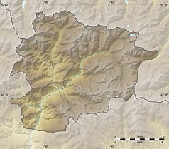 Mapa konturowa Andory, na dole nieco na lewo znajduje się czarny trójkącik z opisem „Obaga de Nou Fonts”