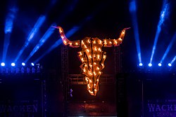 Der brennende Schädel als Wahrzeichen des Wacken Open Air