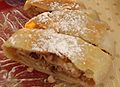 Strudel, jajanan phyllo