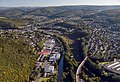 Talsohle mit Bundesstraße, dem Fluss (Sieg) und der Eisenbahn