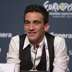 Gianluca Bezzina Eurovision laulukilpailun lehdistötilaisuudessa 2013.